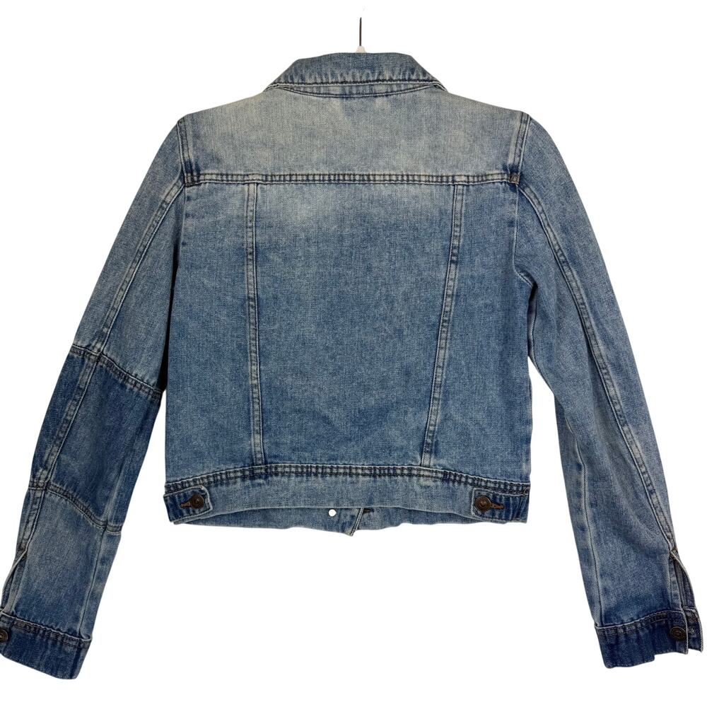 Free People Rumors Patchwork Denim Jacket Women Size XS Two‎ Tone Cropped Jean - Picture 5 of 7